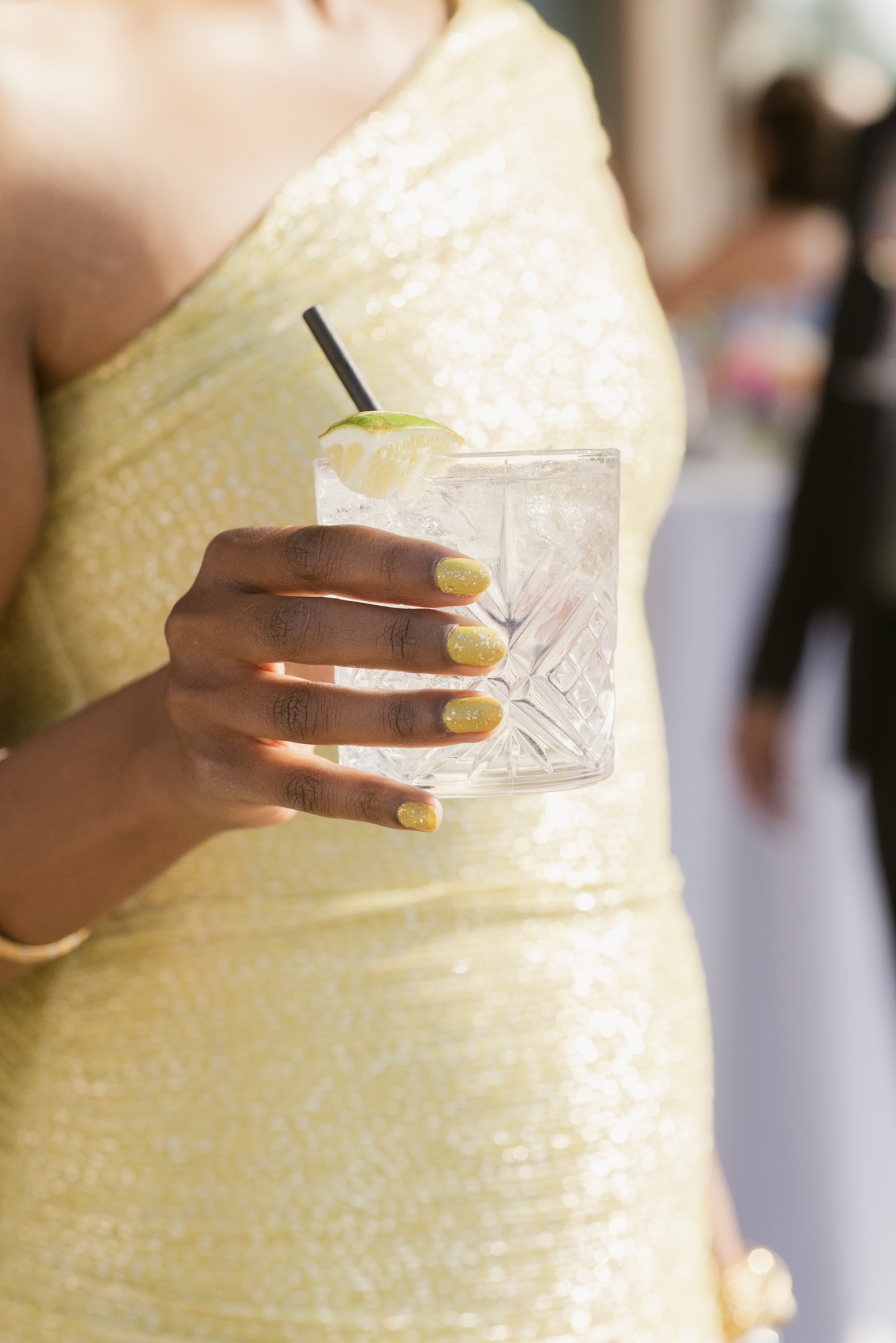 cocktails at a wedding in traverse city michigan