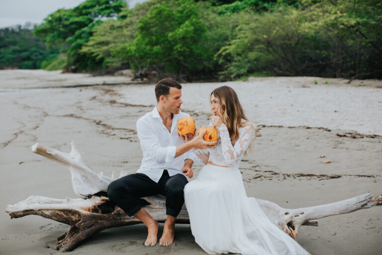 Hannah + Josh – San Juan Del Sur, Nicaragua Wedding { Nicaragua Destination Wedding Photographer}